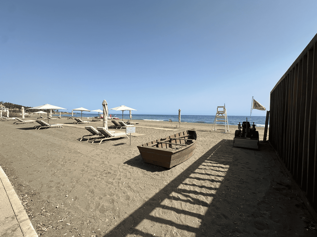 Marbella's Beaches and Real Estate