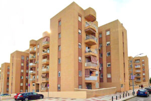 Spacious Modern Penthouse with Large Terrace