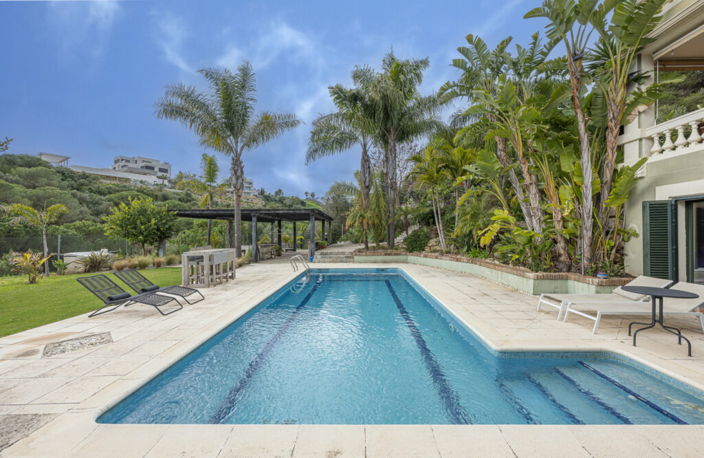 PRIVATE CORNER HOUSE SOTOGRANDE GATED SOTOGOLF In Sotogolf