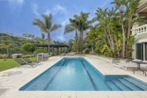 PRIVATE CORNER HOUSE SOTOGRANDE GATED SOTOGOLF