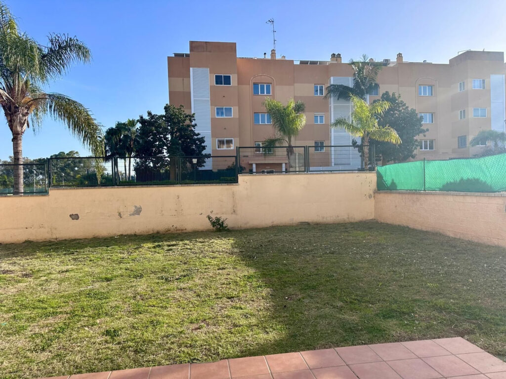 Ground Floor Apartment In Las Joyas Estepona East Estepona
