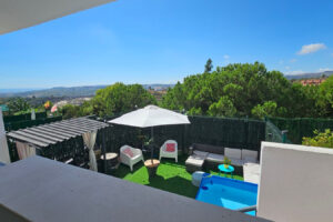 Elegant Four-Bedroom Apartment with Panoramic Views in Doña Julia, Casares In Doña Julia
