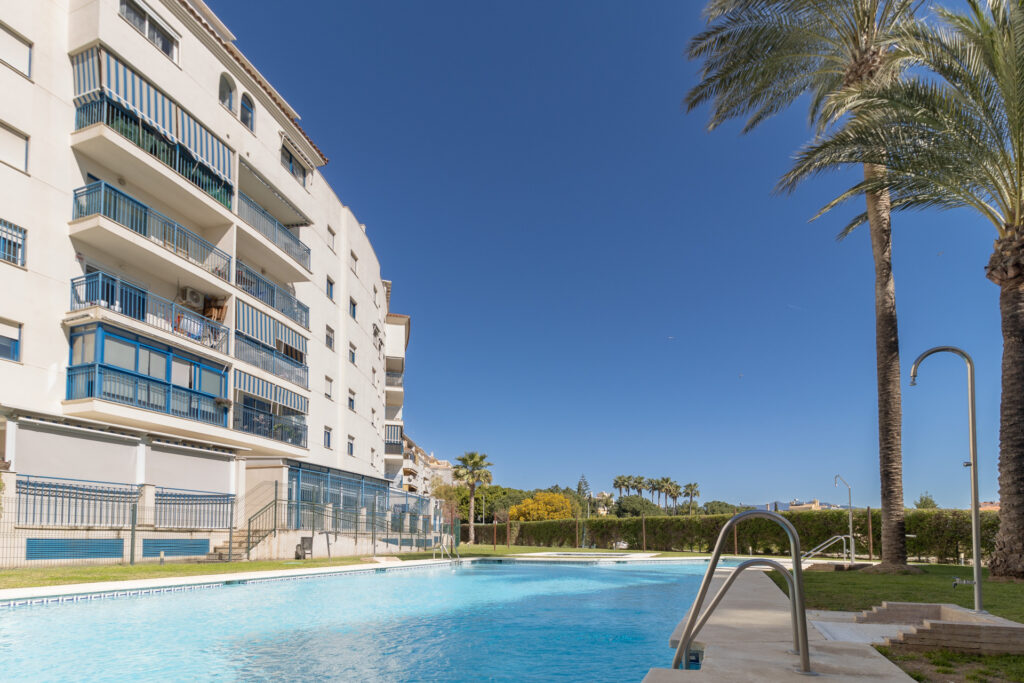 Flat In Estepona Centre Estepona Town Estepona