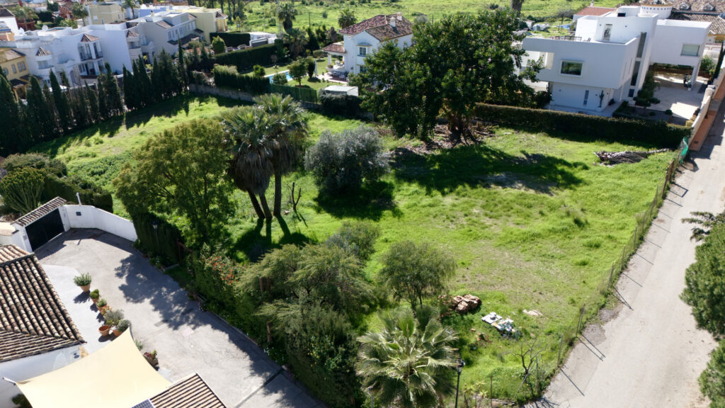 3 plots for sale in Guadalmina Alta, San Pedro de Alcantara In Guadalmina Alta