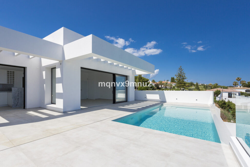 Detached Villa El Chaparral