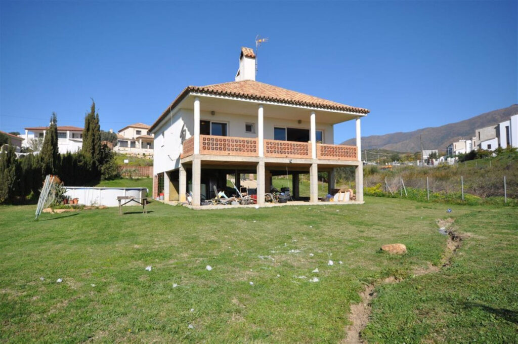 Detached Villa Estepona