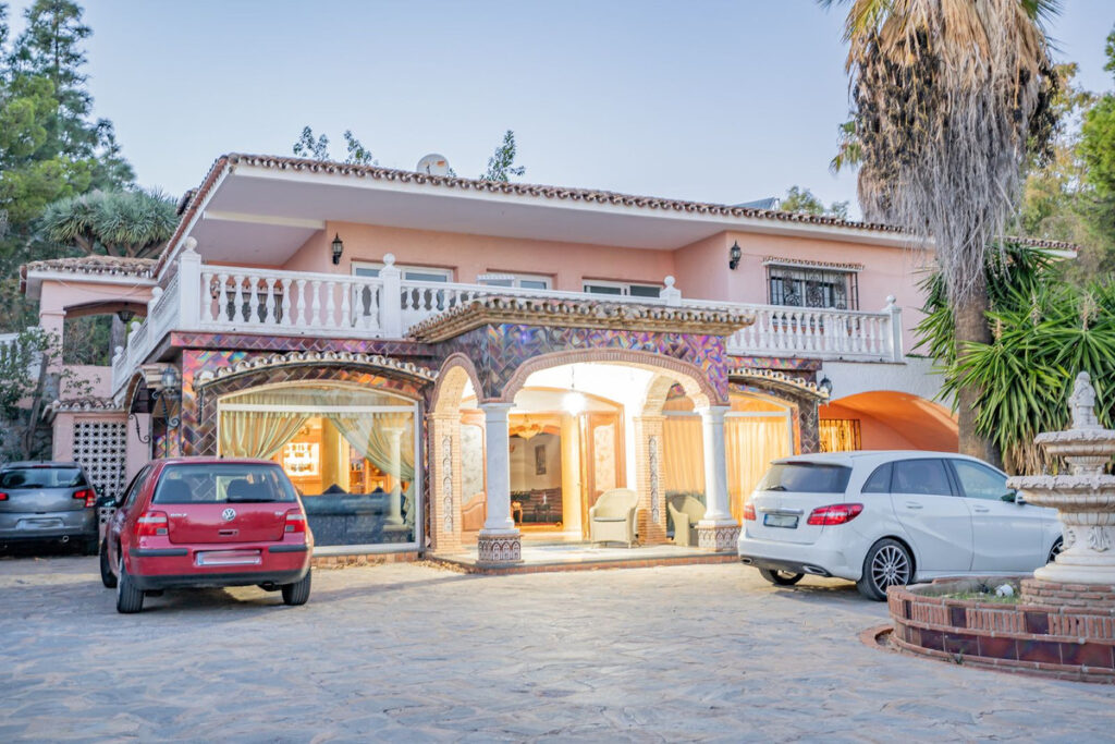 Detached Villa Benalmadena Pueblo