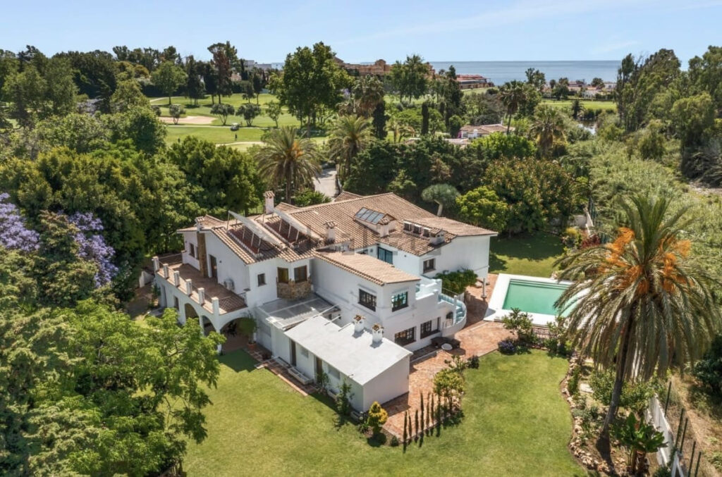 Detached Villa Guadalmina Baja