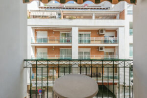 Middle Floor Apartment Estepona