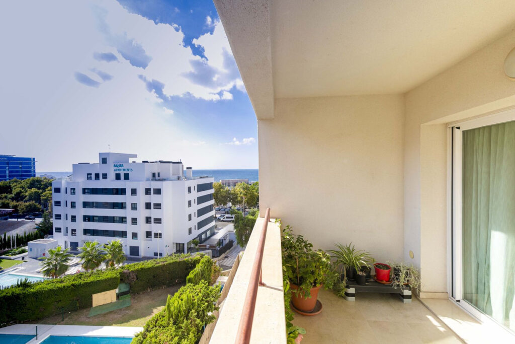 Middle Floor Apartment Marbella