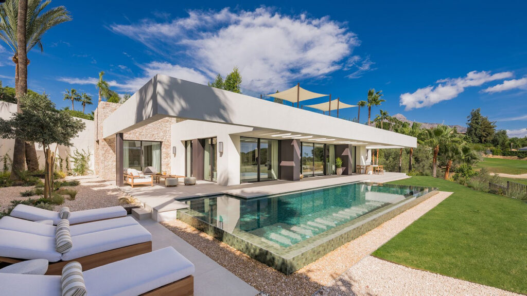 Villa In Nueva Andalucia Marbella