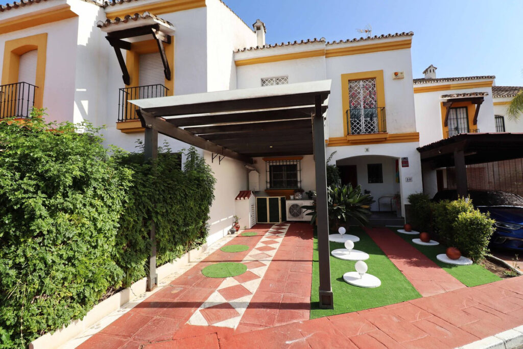 Townhouse Atalaya
