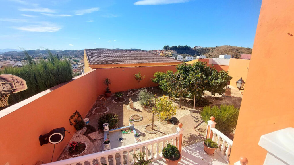 Detached Villa Puerto de la Torre