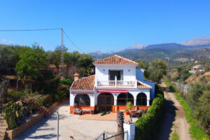 Detached Villa Riogordo