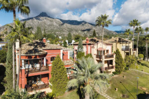 Detached Villa The Golden Mile