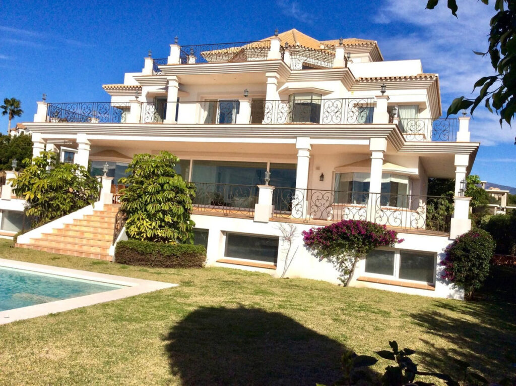 Detached Villa Los Flamingos