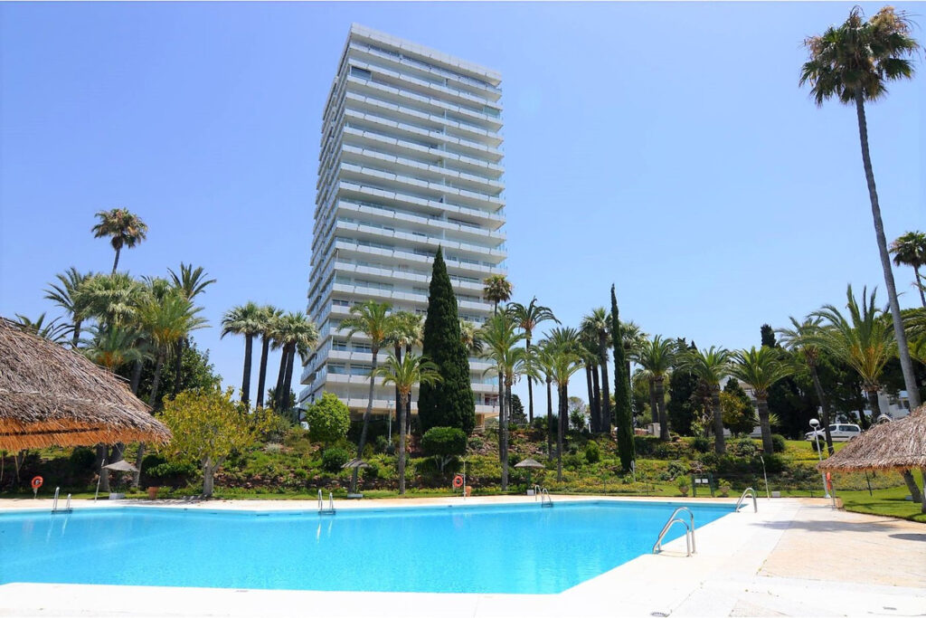 Middle Floor Apartment Marbella
