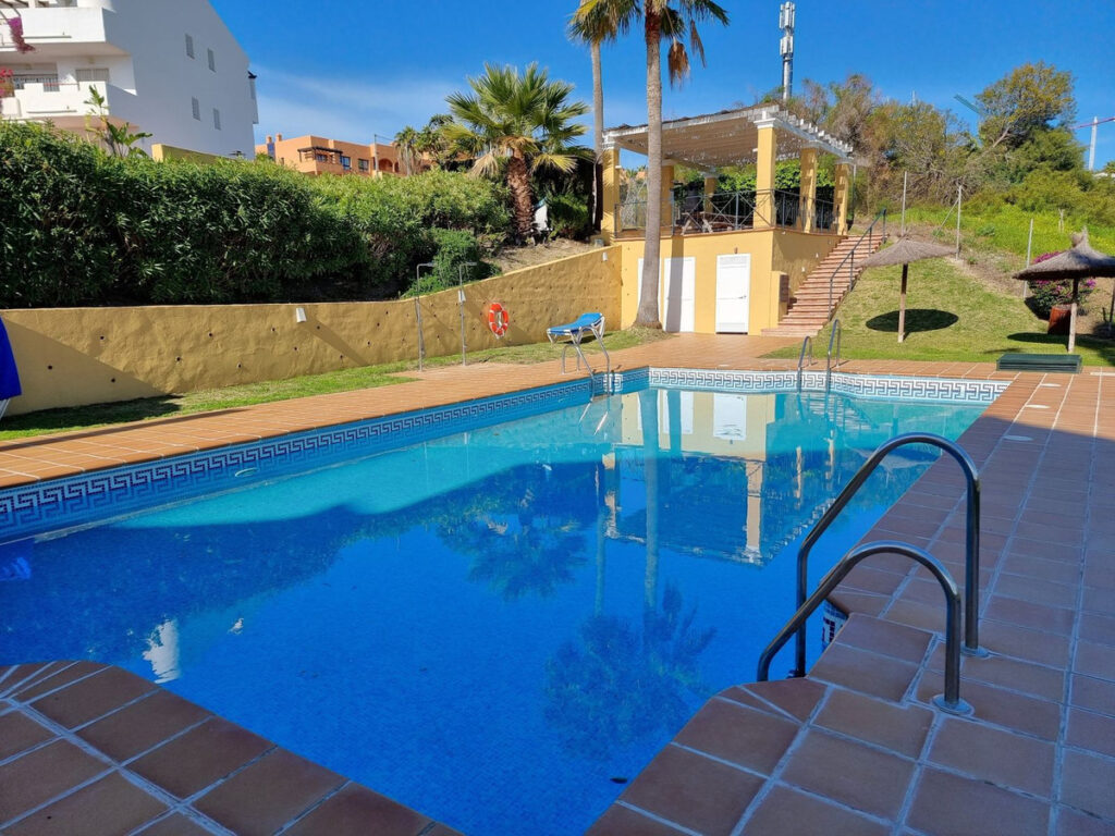 Top Floor Apartment Estepona