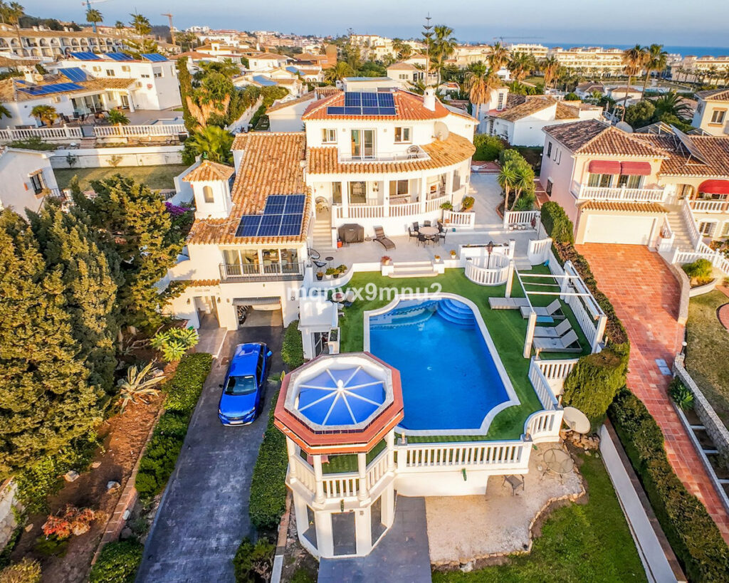 Detached Villa El Chaparral