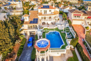 Detached Villa El Chaparral