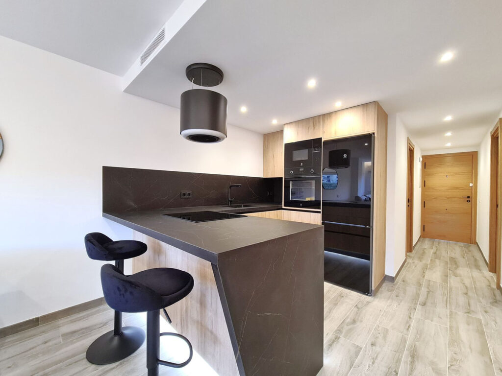 Middle Floor Apartment Estepona