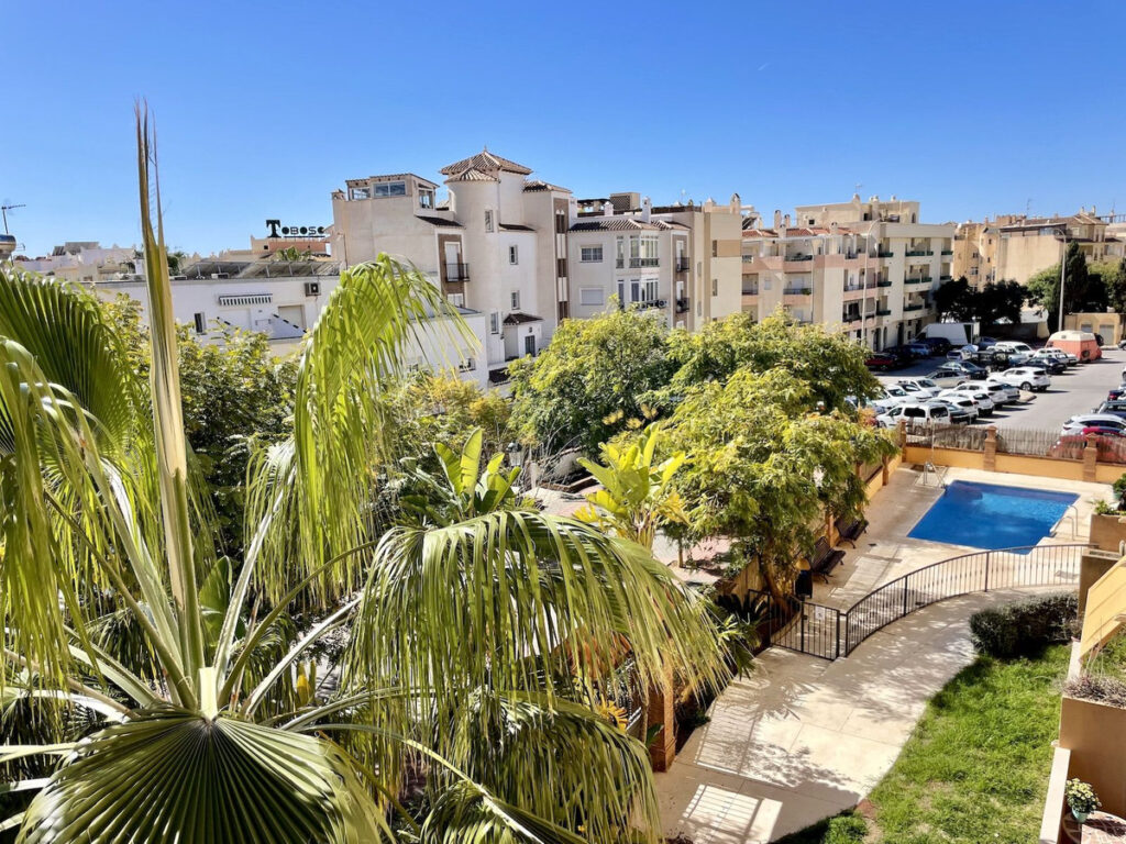 Middle Floor Apartment Nerja