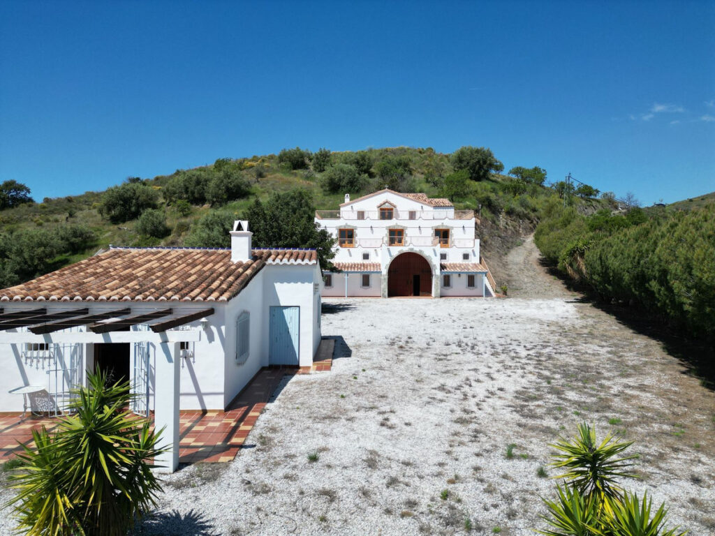 Detached Villa Sedella