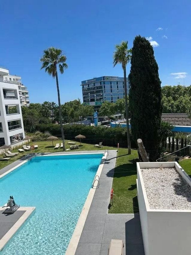 Middle Floor Apartment Marbella