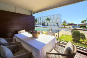 Middle Floor Apartment La Duquesa