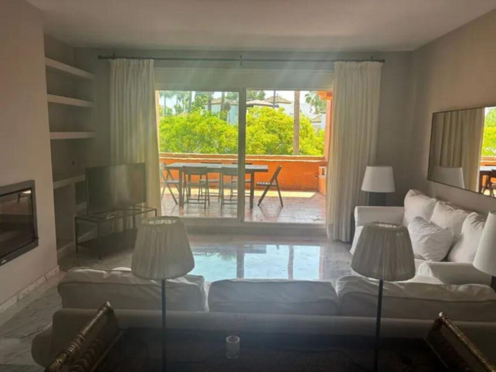 Middle Floor Apartment Marbella