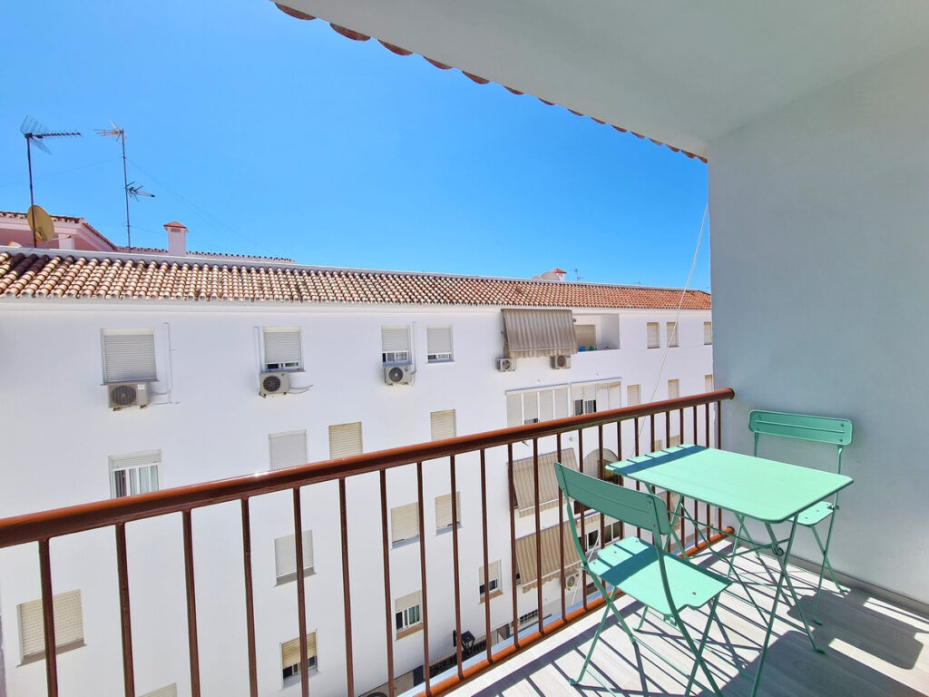 Top Floor Apartment Estepona