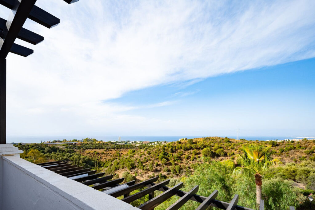 Penthouse Duplex Altos de los Monteros