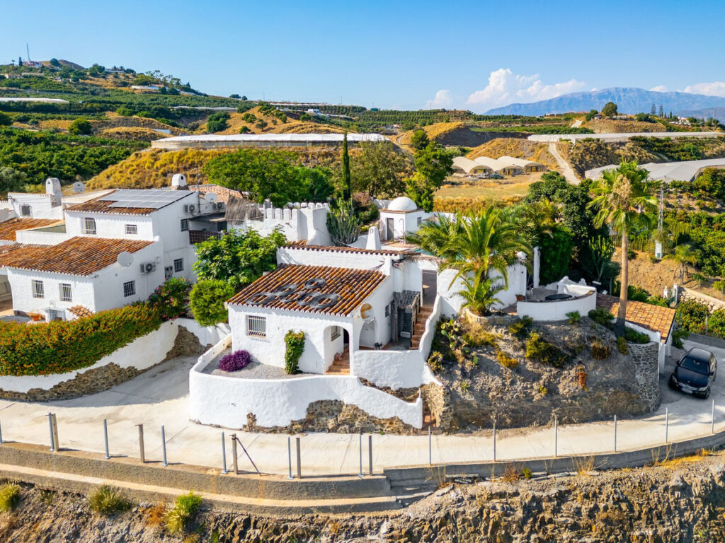 Finca – Cortijo Almayate