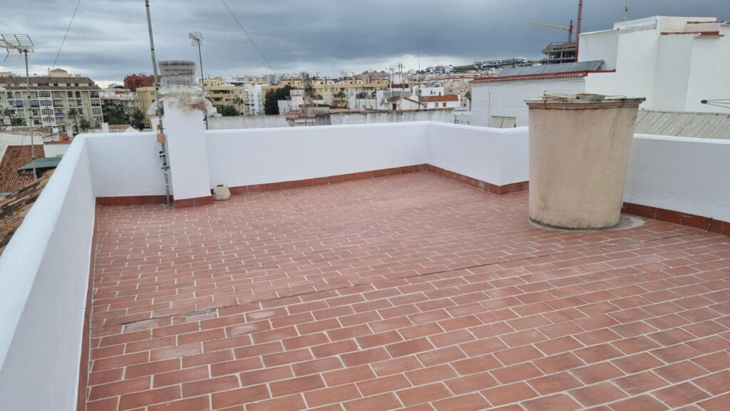 Top Floor Apartment Estepona