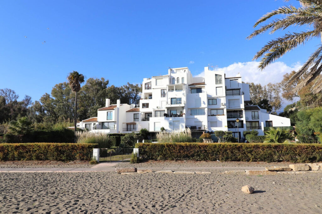 Ground Floor Apartment Casares Playa