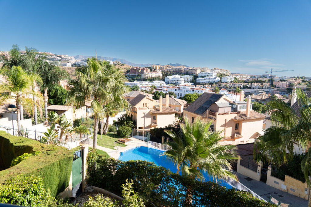 Semi-Detached House Riviera del Sol