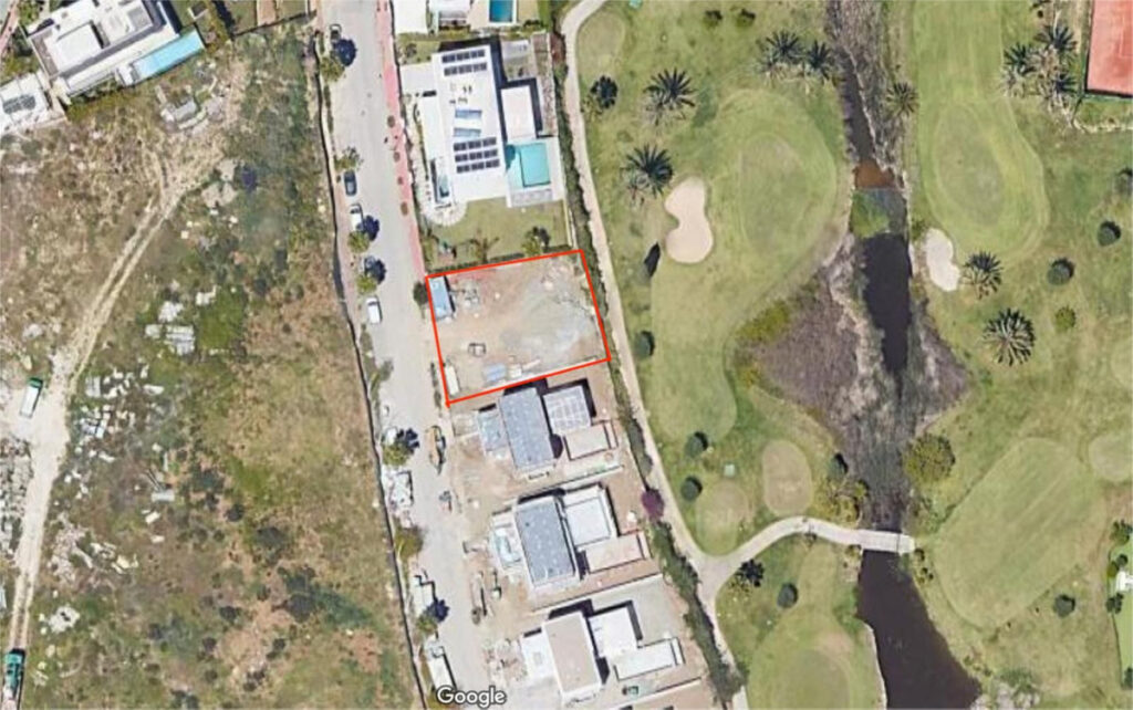 Residential Plot El Paraiso