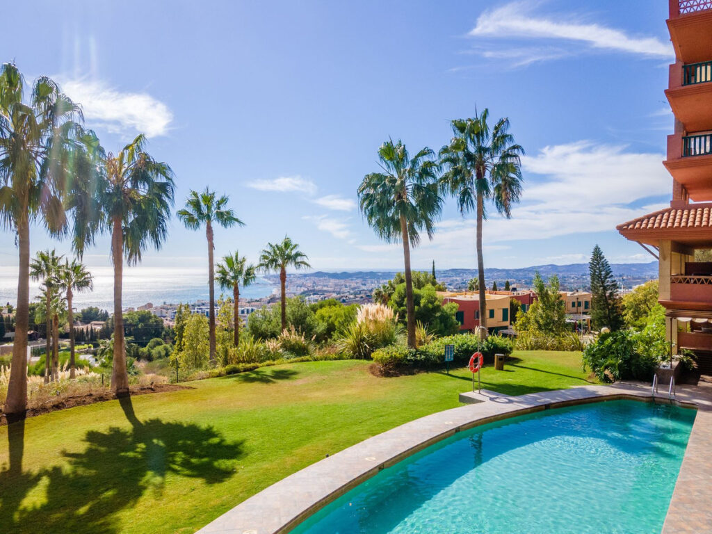 Middle Floor Apartment Benalmadena