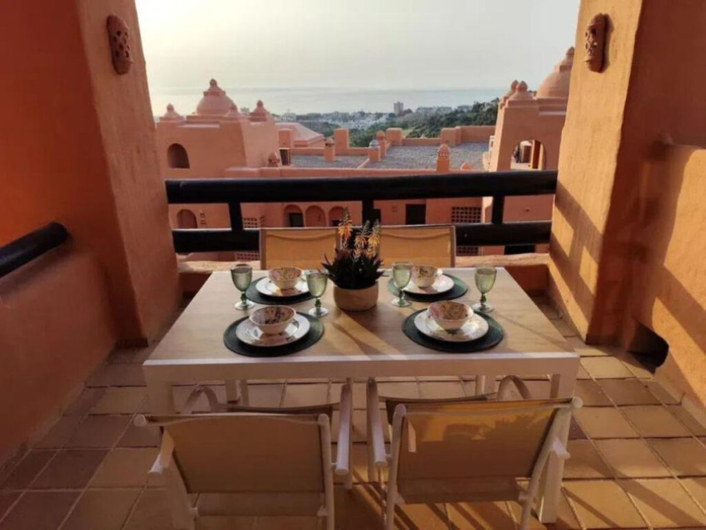 Middle Floor Apartment Manilva