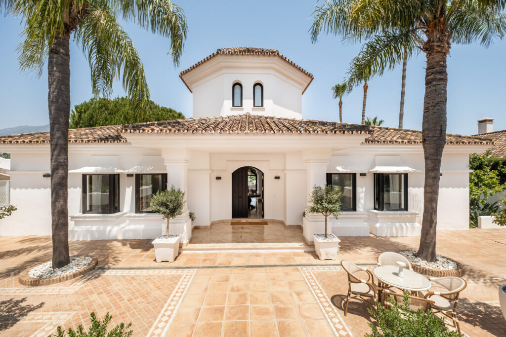 Detached Villa Aloha