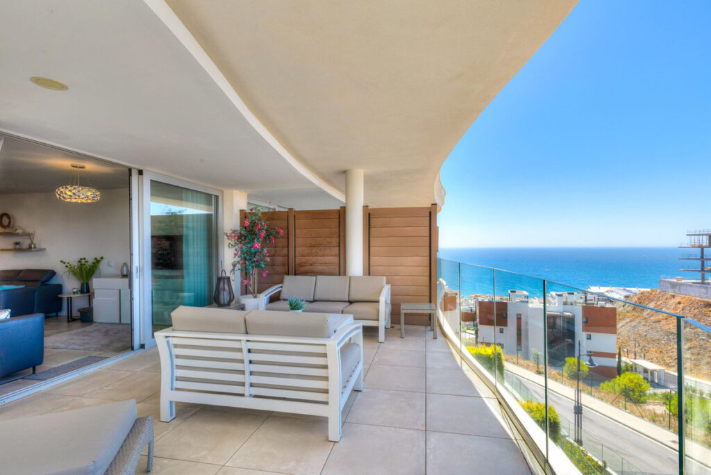 Middle Floor Apartment Fuengirola