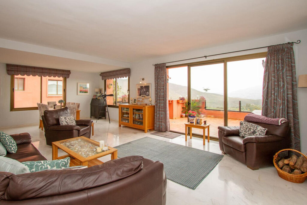 Middle Floor Apartment La Mairena