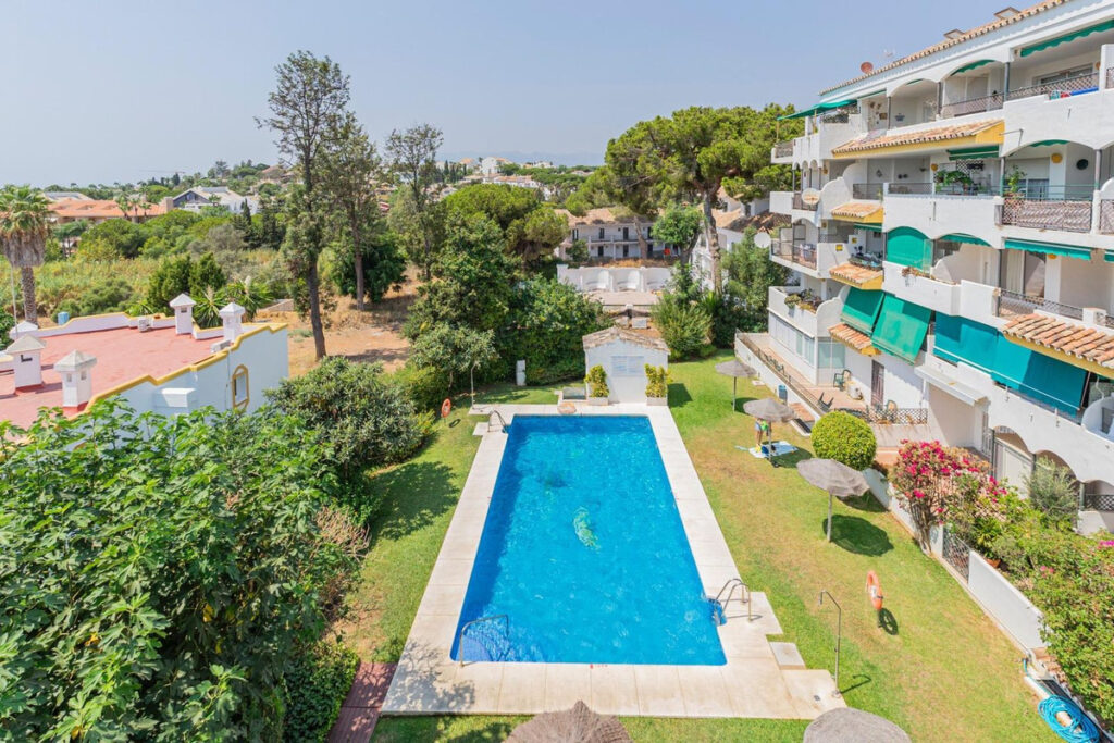 Middle Floor Apartment Marbella