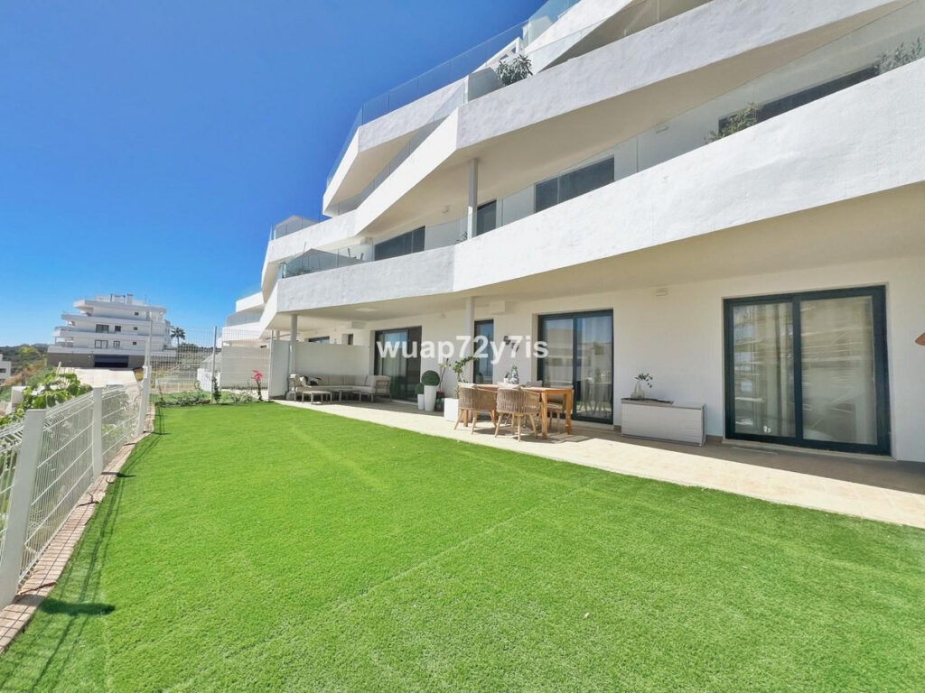 Ground Floor Apartment Estepona