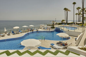 Middle Floor Apartment Estepona