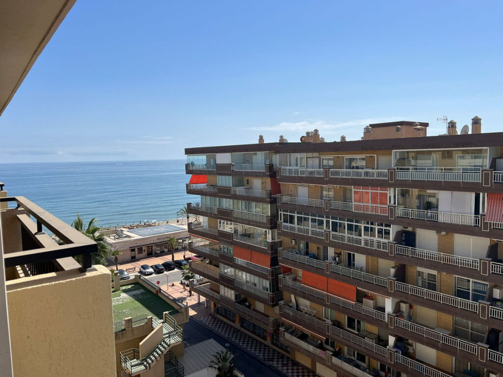 Top Floor Apartment Fuengirola