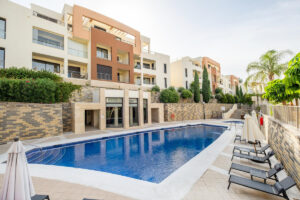 Middle Floor Apartment Altos de los Monteros