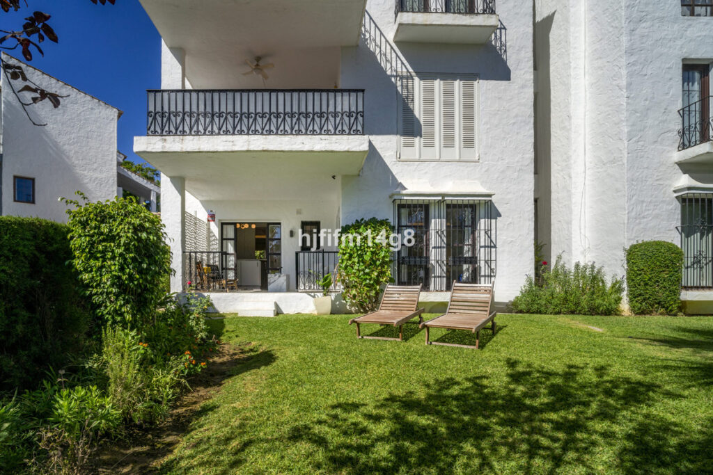 Ground Floor Apartment Nueva Andalucía