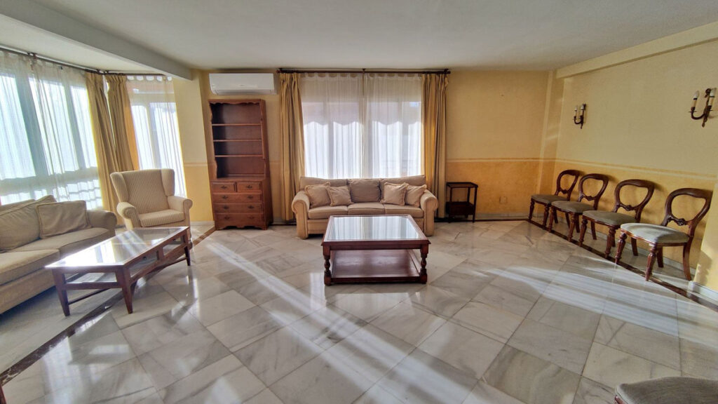 Middle Floor Apartment Marbella