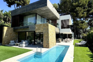 Detached Villa Nagüeles